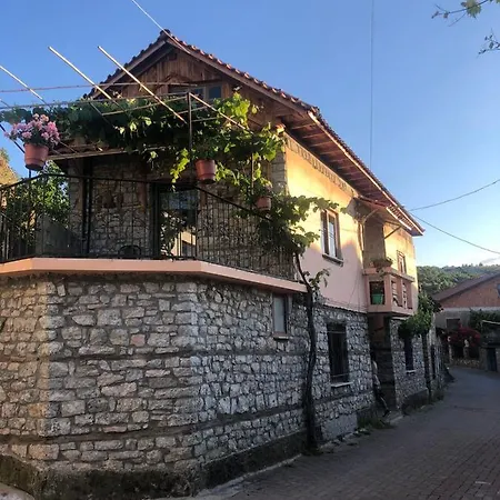 Rosas Guest house